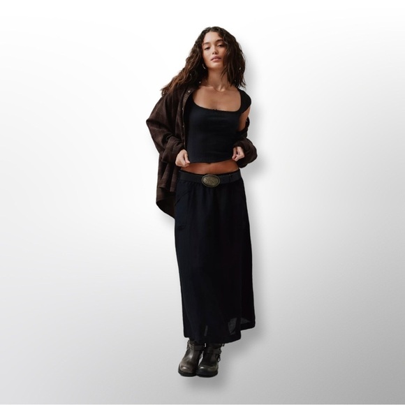 BDG Urban Outfitters Callie Baby Tee Ribbed Square Neck Top - Picture 4 of 9